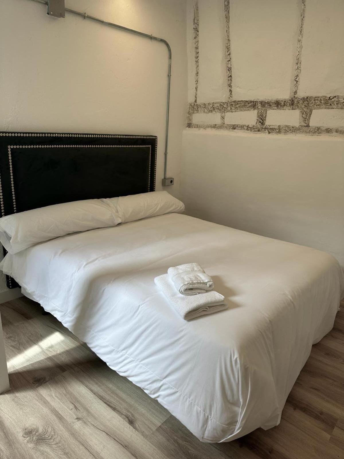 Apartamentos Carolina By Gaiarooms León Eksteriør billede