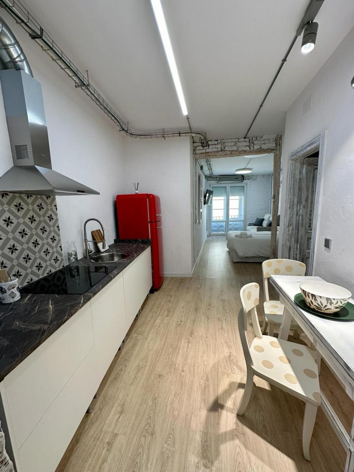 Apartamentos Carolina By Gaiarooms León Eksteriør billede