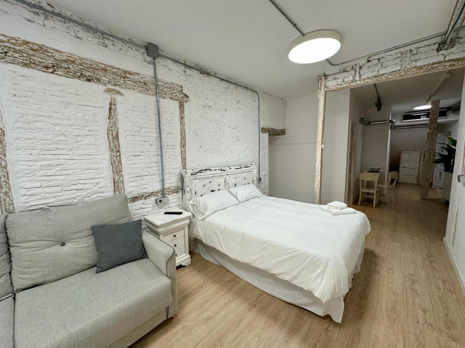 Apartamentos Carolina By Gaiarooms León Eksteriør billede