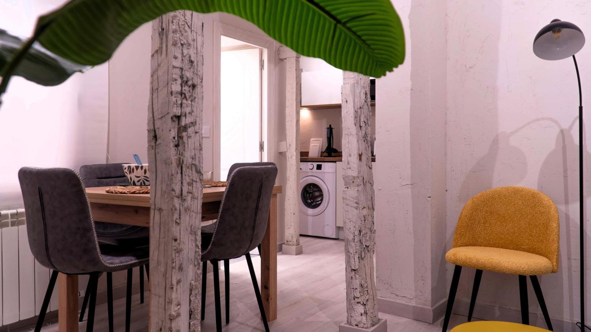 Apartamentos Carolina By Gaiarooms León Eksteriør billede